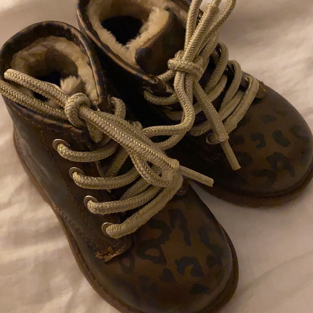 Oshkosh Animal Print Warm Boots